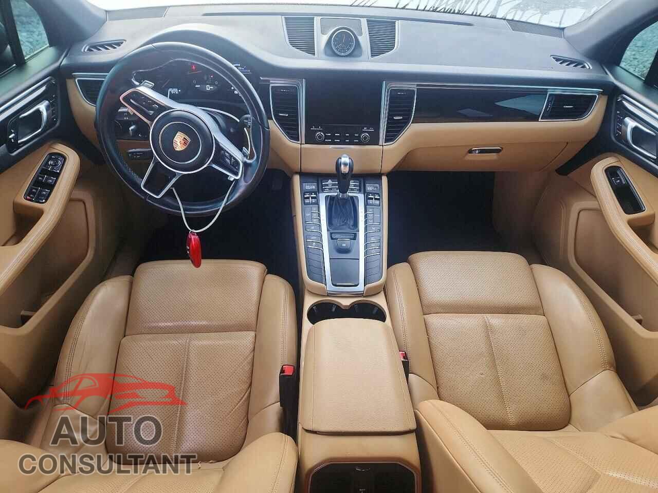 PORSCHE MACAN 2017 - WP1AA2A53HLB02974