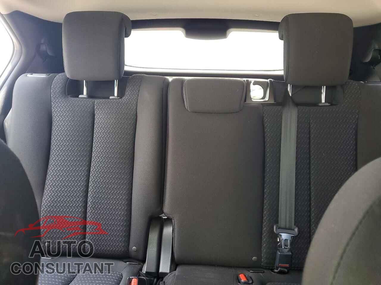 MITSUBISHI ECLIPSE 2019 - JA4AT4AA8KZ000699