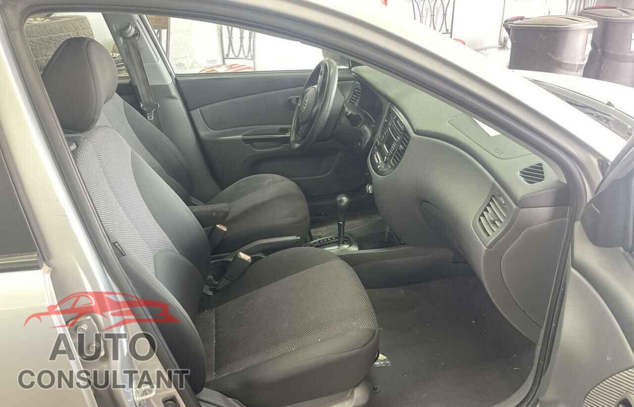 KIA RIO 2011 - KNADH5A34B6768237