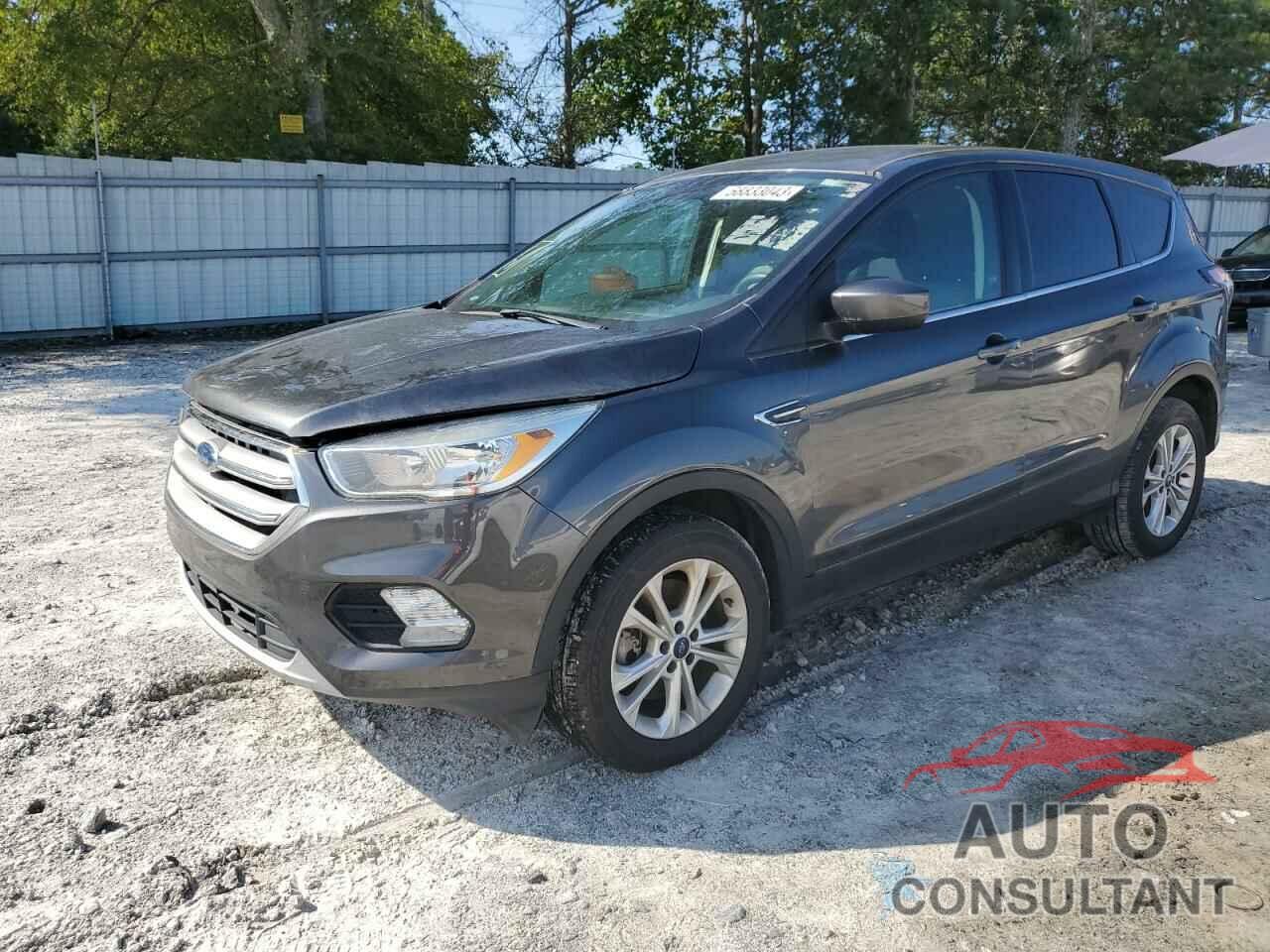 FORD ESCAPE 2017 - 1FMCU0G96HUC54950