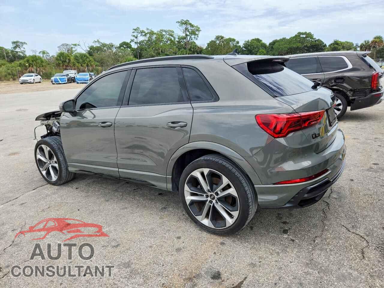 AUDI Q3 2022 - WA1EECF35N1118809