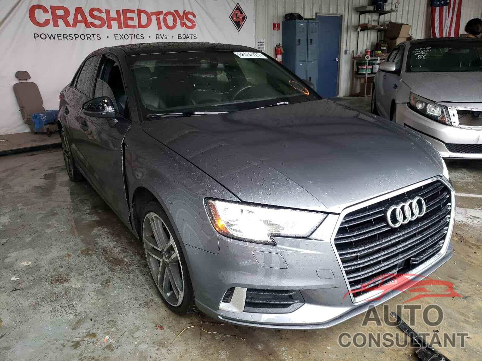 AUDI A3 2018 - WAUAUGFF2J1032227