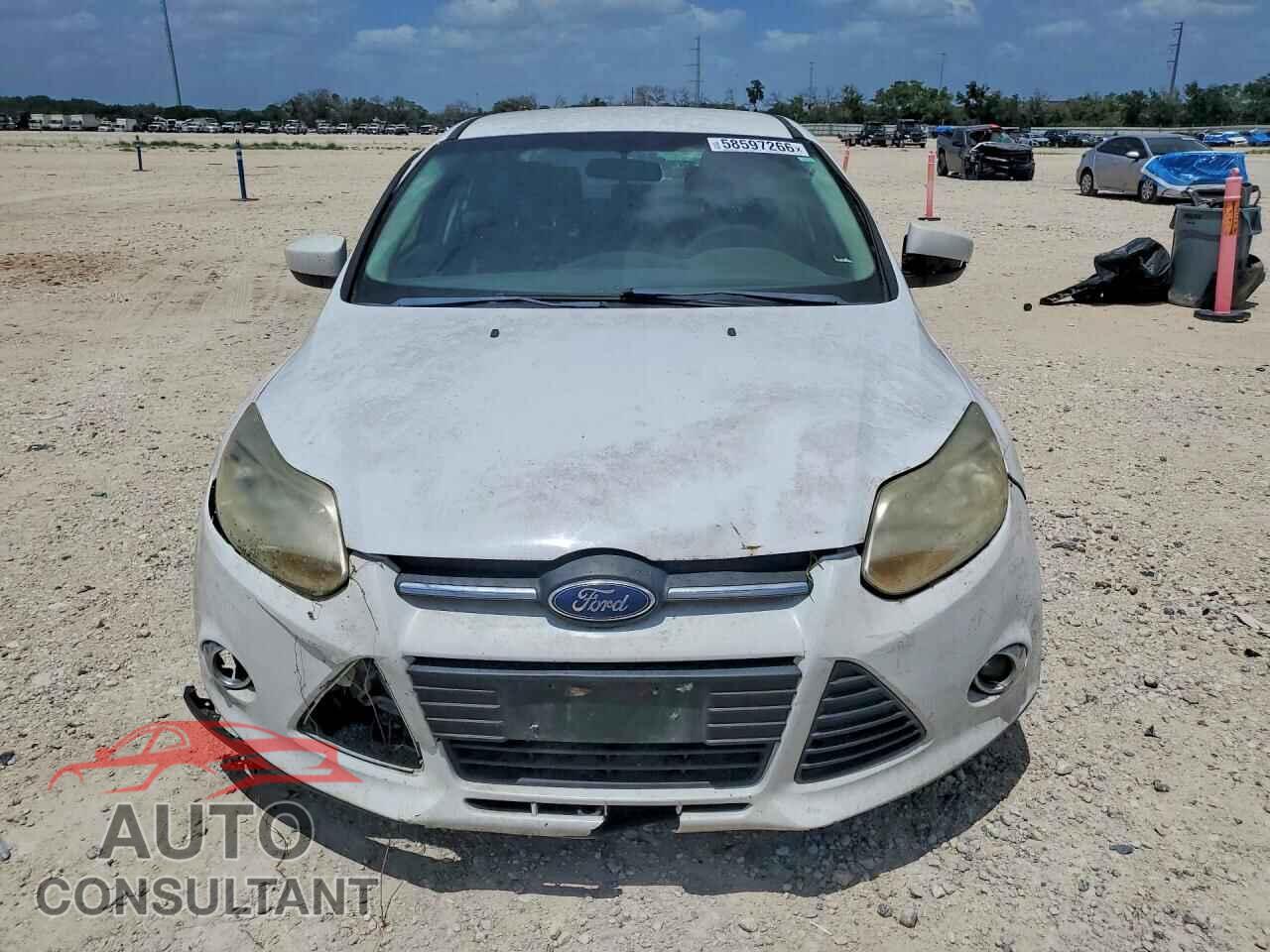FORD FOCUS 2012 - 1FAHP3F22CL178140