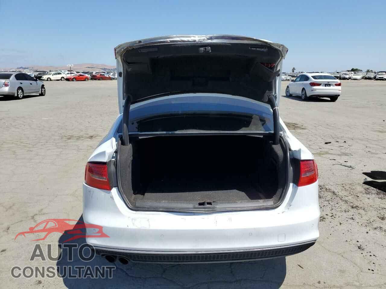 AUDI A4 2013 - WAUAFAFL5DN033303