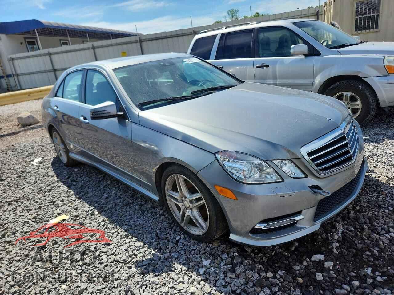 MERCEDES-BENZ E-CLASS 2013 - WDDHF8JB0DA740363