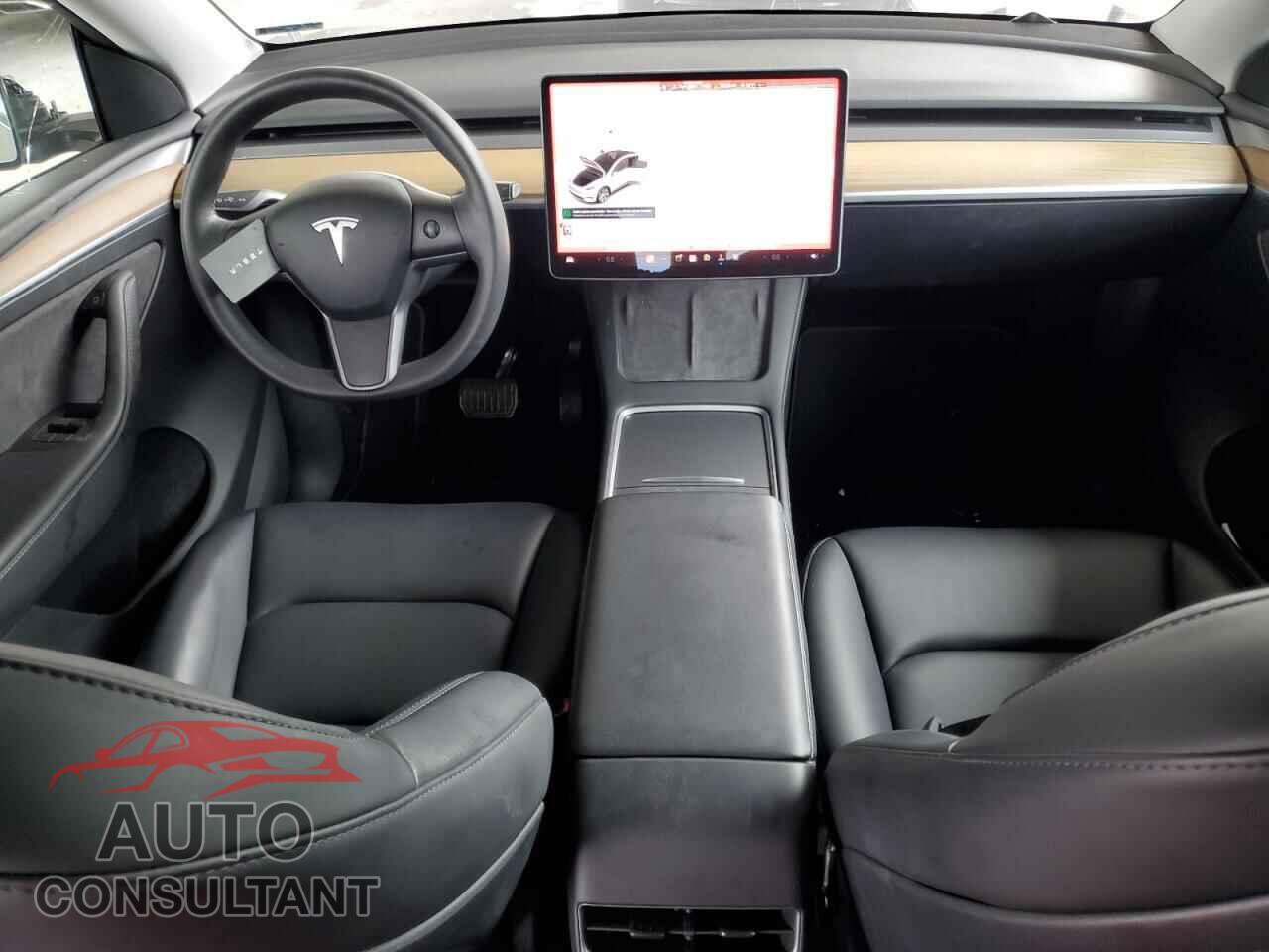 TESLA MODEL Y 2023 - 7SAYGDEE6PF798514