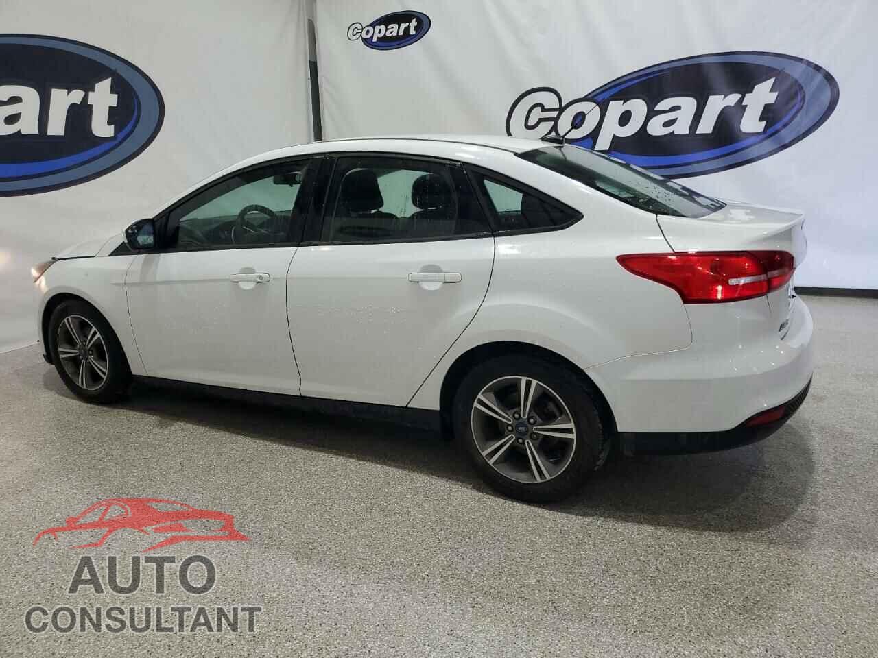 FORD FOCUS 2018 - 1FADP3FE9JL244737