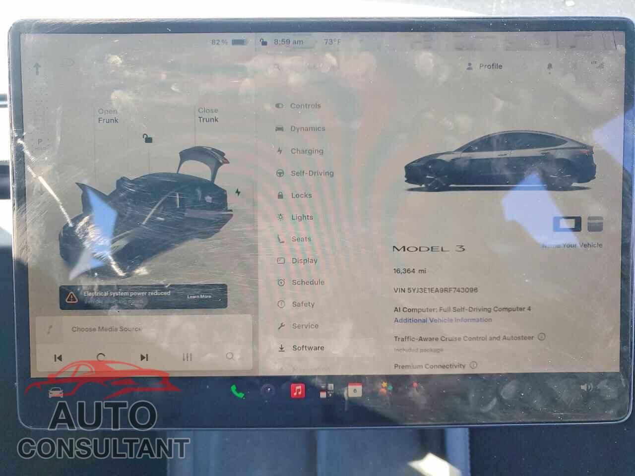 TESLA MODEL 3 2024 - 5YJ3E1EA9RF743096