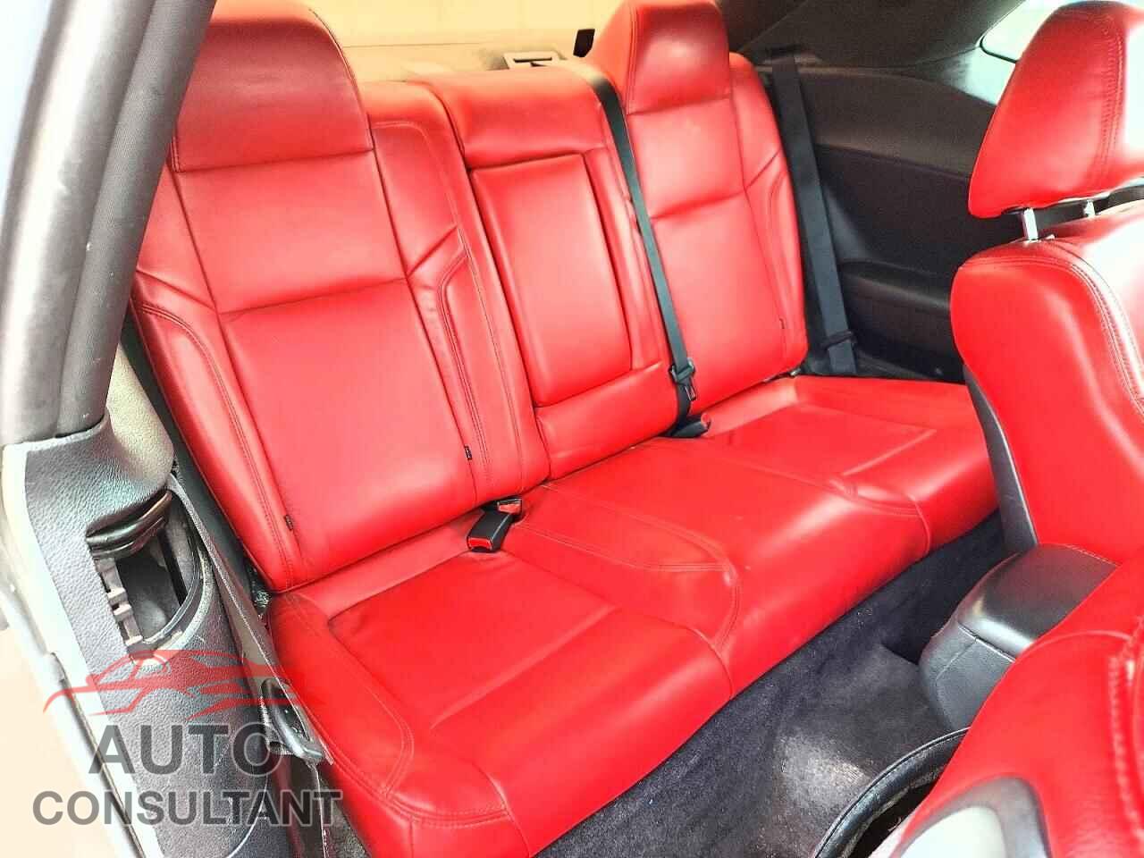 DODGE CHALLENGER 2018 - 2C3CDZAG5JH237523