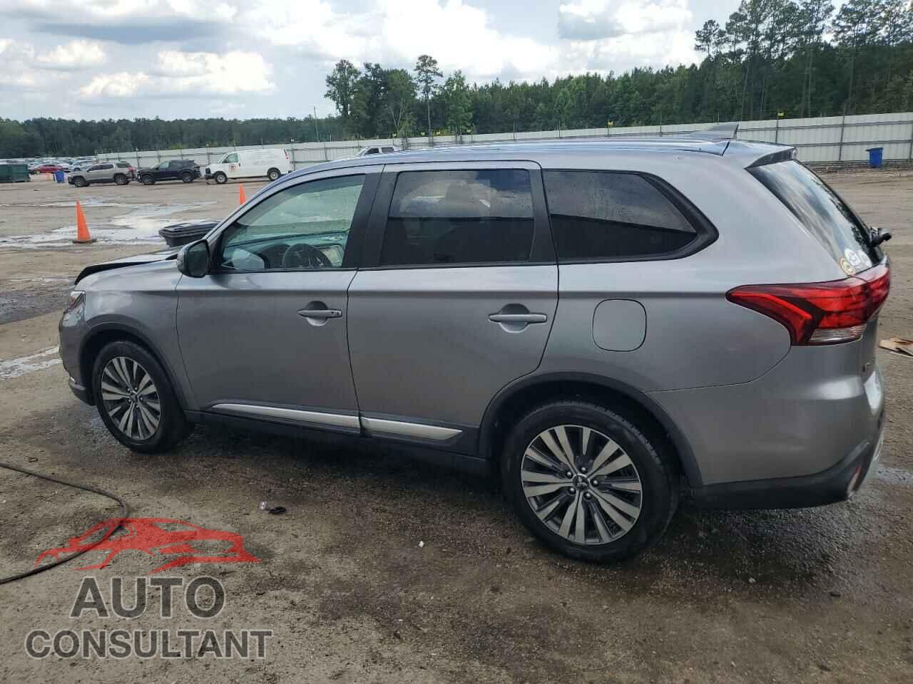 MITSUBISHI OUTLANDER 2019 - JA4AD3A33KZ044750