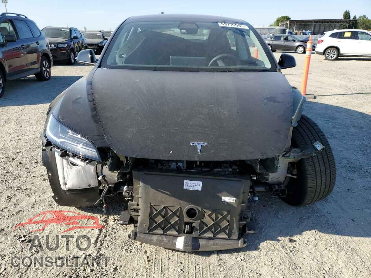 TESLA MODEL 3 2024 - 5YJ3E1EAXRF783090