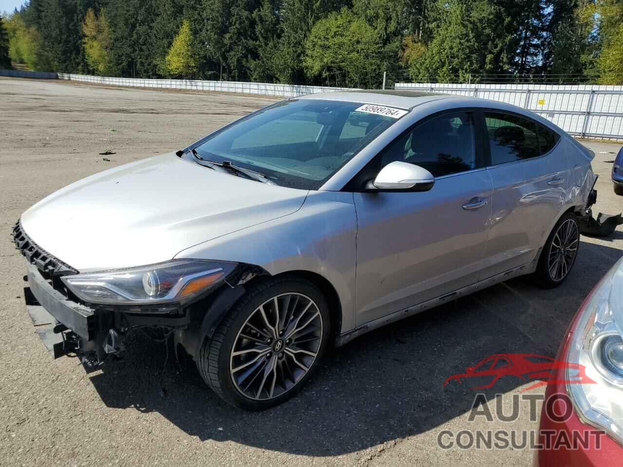 HYUNDAI ELANTRA 2018 - KMHD04LBXJU678380