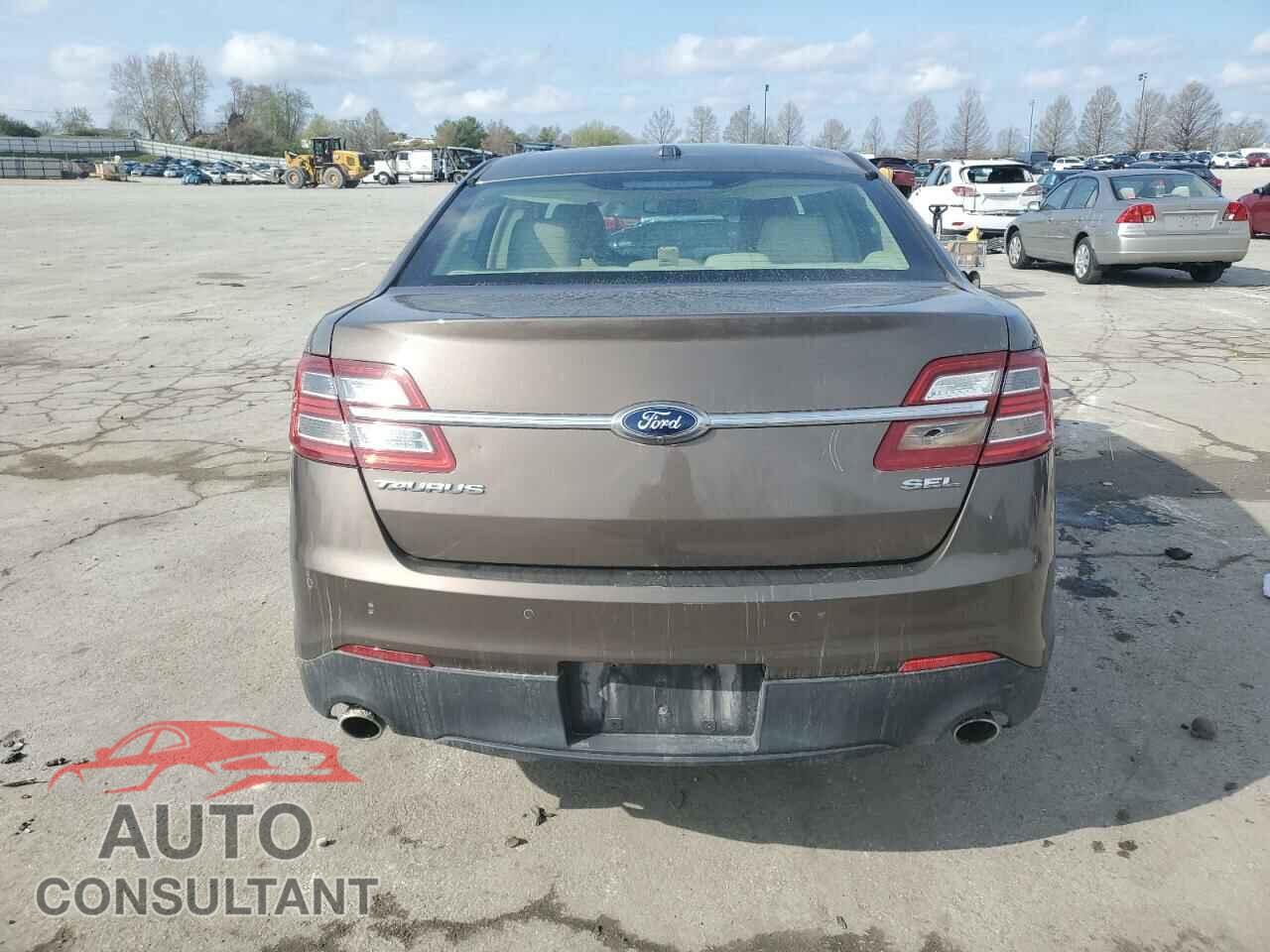 FORD TAURUS 2015 - 1FAHP2E84FG142365