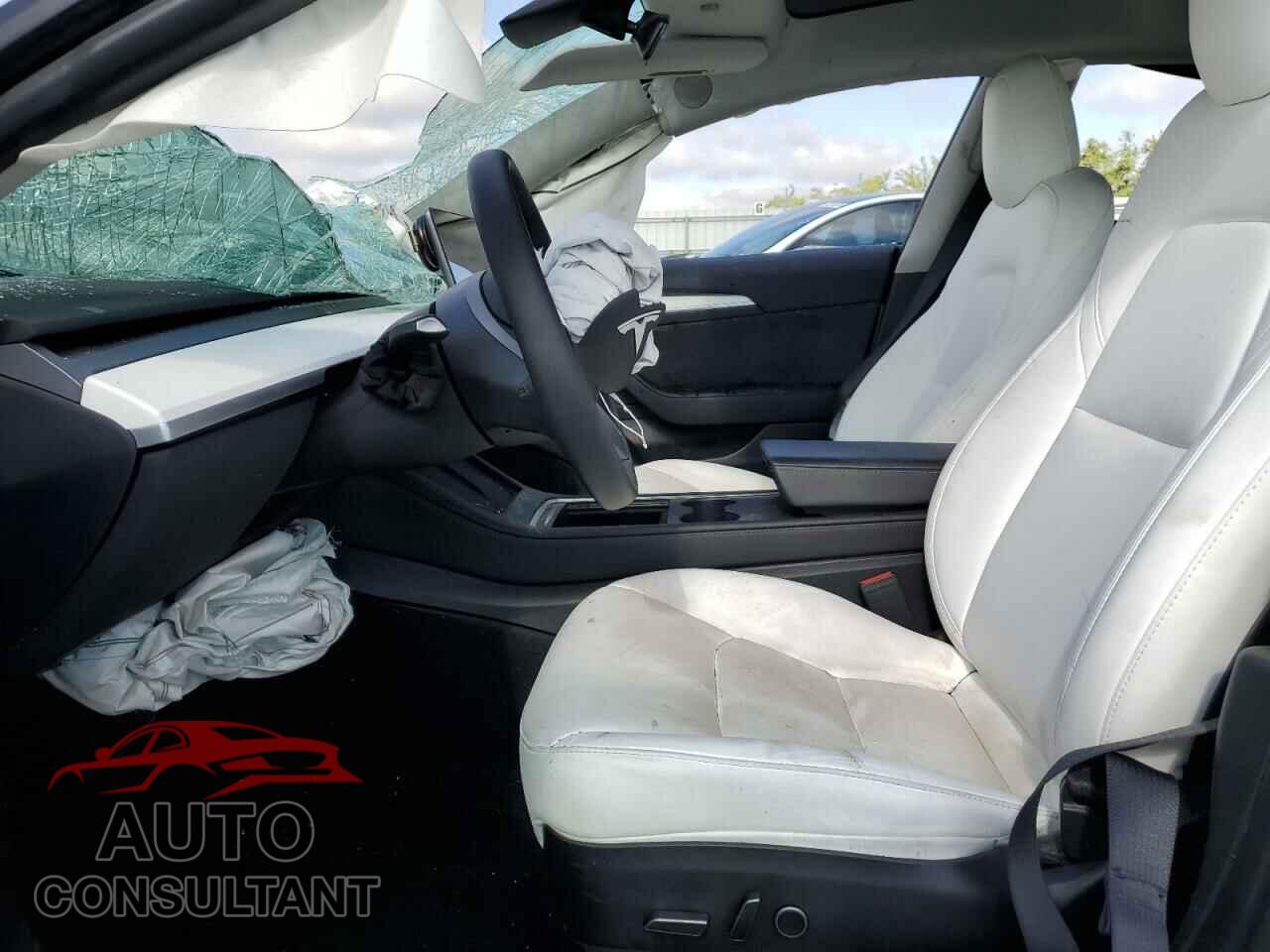 TESLA MODEL 3 2023 - 5YJ3E1EA0PF477366