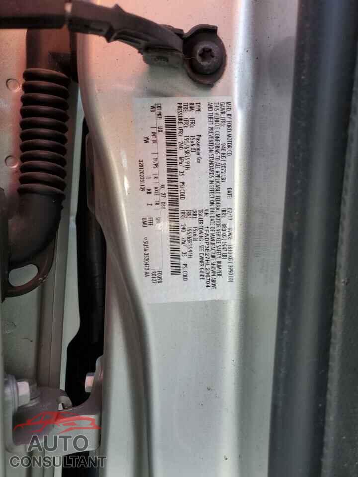 FORD FOCUS 2017 - 1FADP3E27HL236704