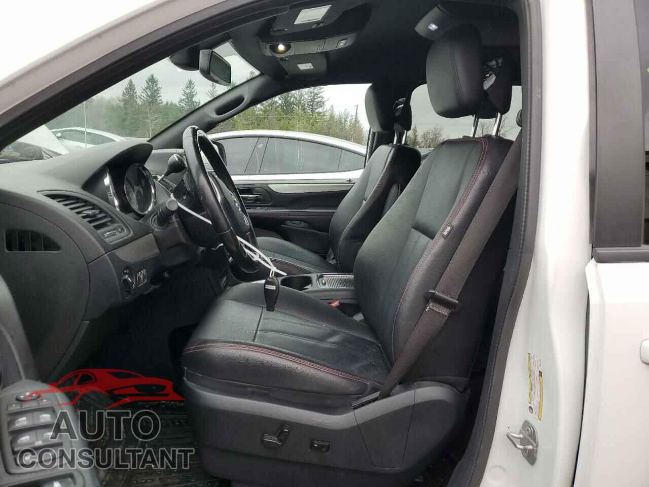 DODGE CARAVAN 2019 - 2C4RDGEG5KR677564