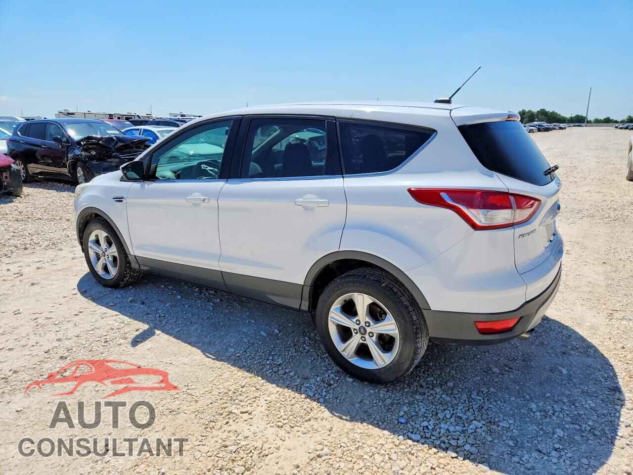 FORD ESCAPE 2015 - 1FMCU9G97FUB05769