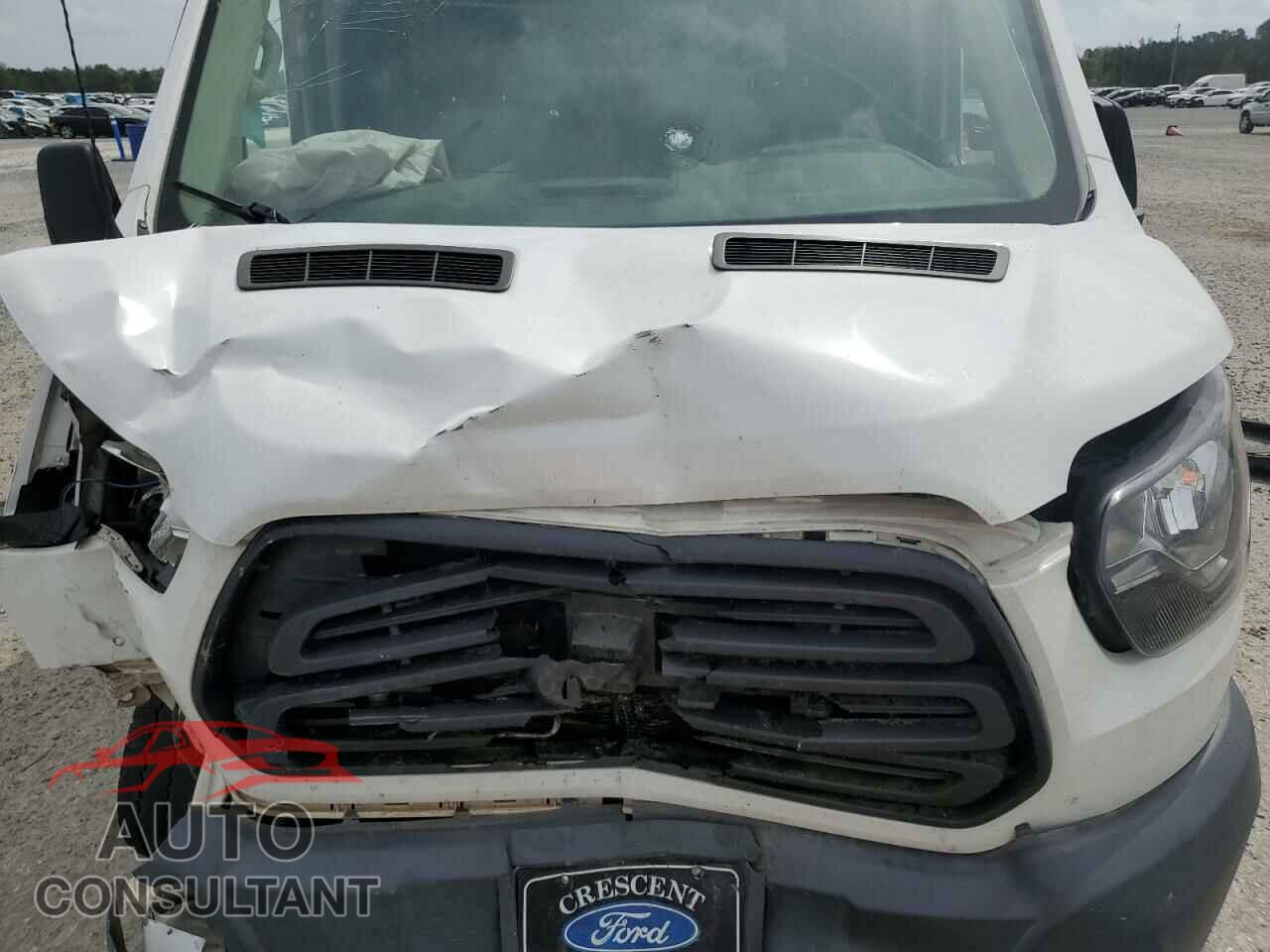 FORD TRANSIT 2018 - 1FTYR3XM9JKA94503