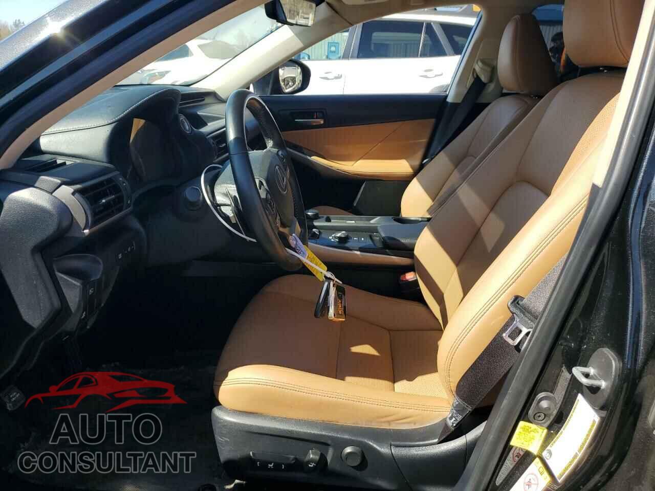 LEXUS IS 2018 - JTHBA1D23J5079643