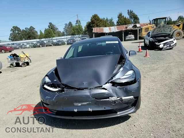 TESLA MODEL 3 2018 - 5YJ3E1EA9JF158202