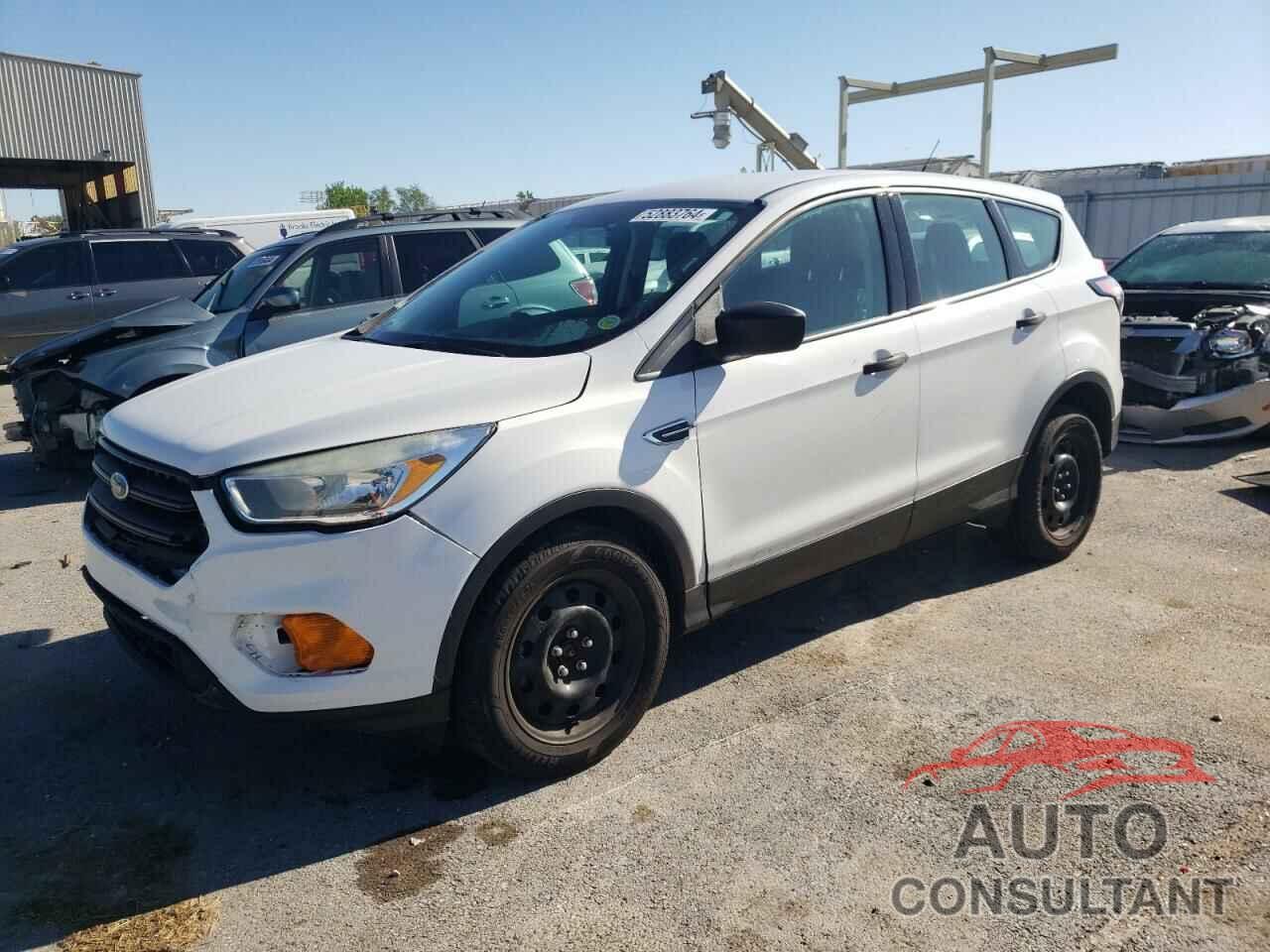 FORD ESCAPE 2017 - 1FMCU0F71HUE12675