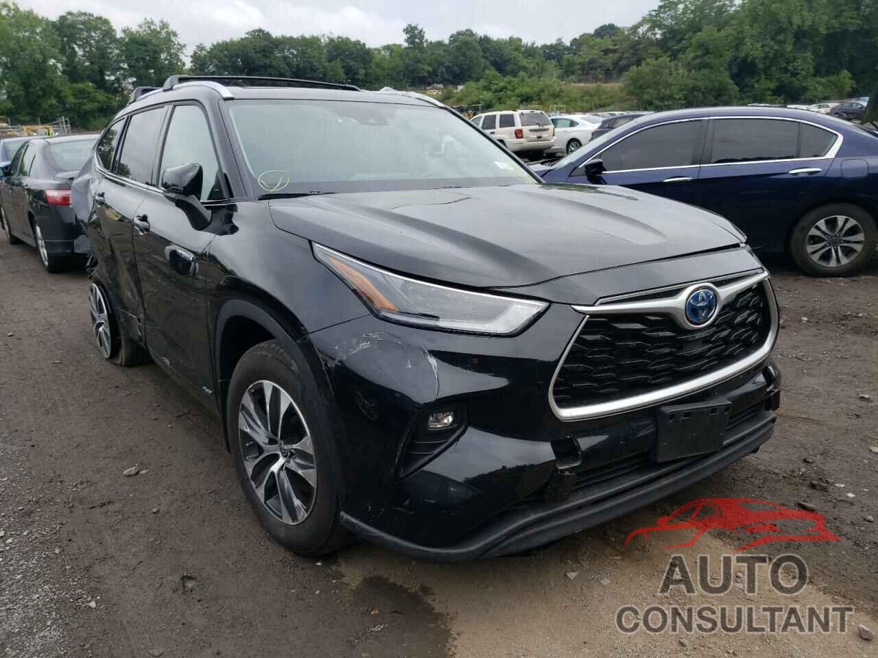 TOYOTA HIGHLANDER 2021 - 5TDHBRCH7MS535154