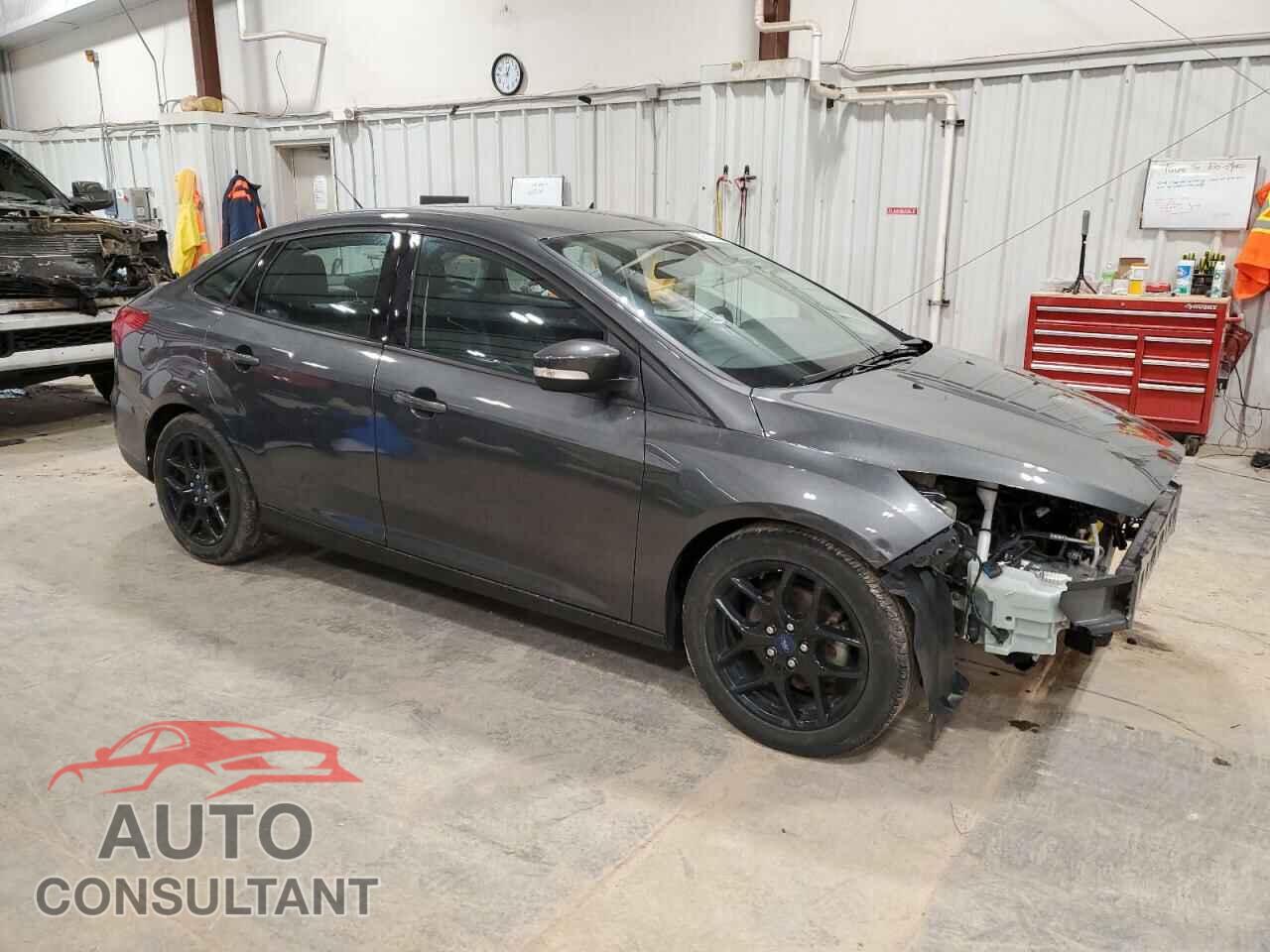 FORD FOCUS 2016 - 1FADP3F2XGL377604