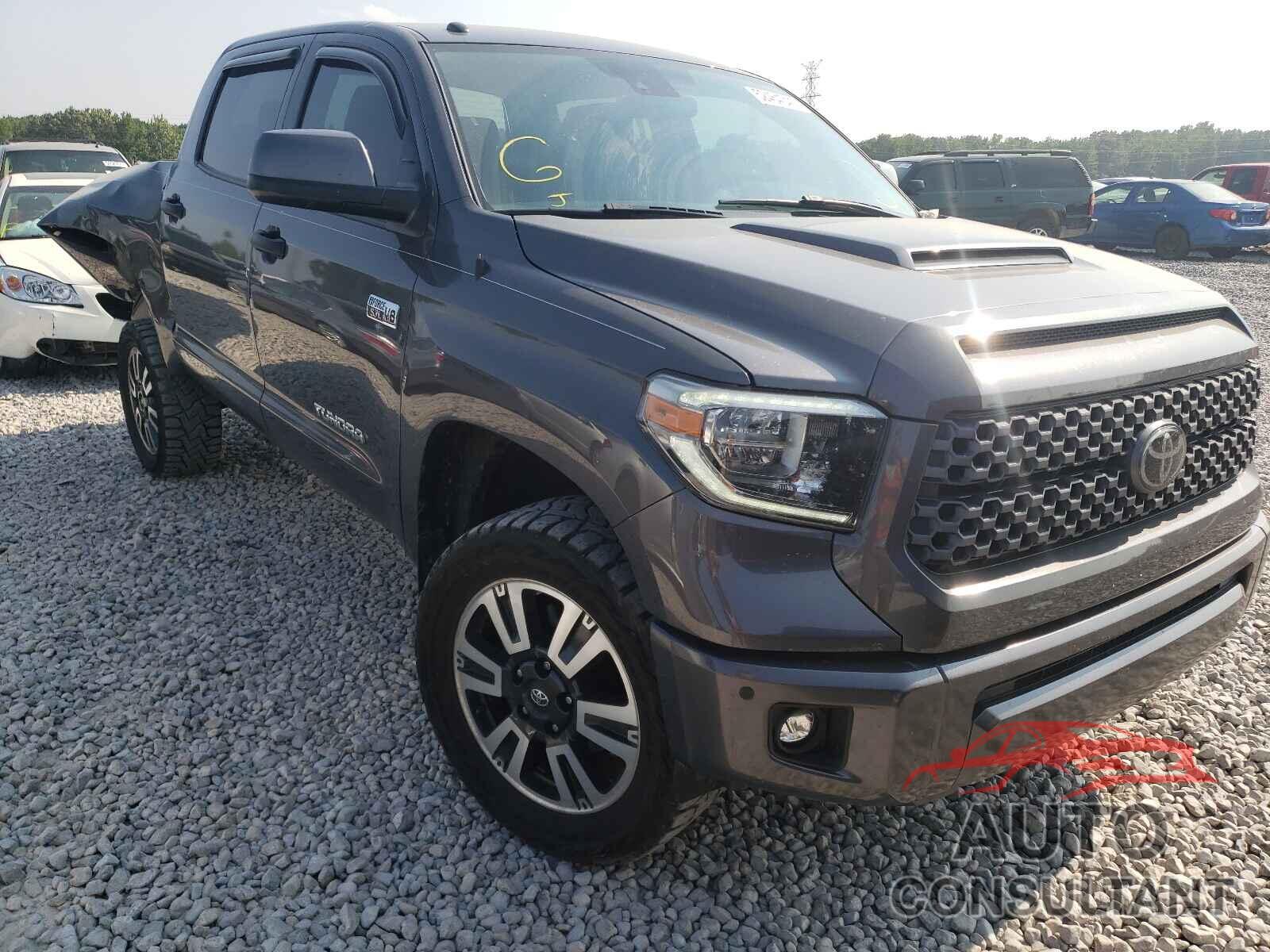 TOYOTA TUNDRA 2018 - 5TFDW5F15JX746448