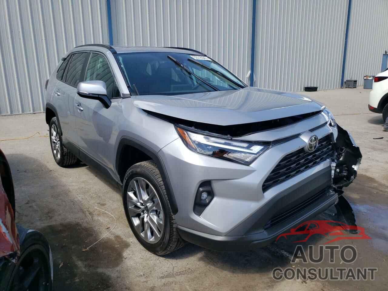 TOYOTA RAV4 2022 - 2T3C1RFV8NW208504