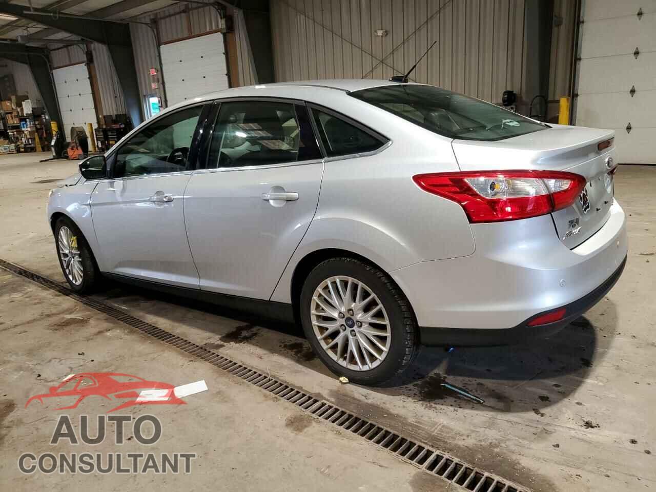 FORD FOCUS 2012 - 1FAHP3H22CL446956