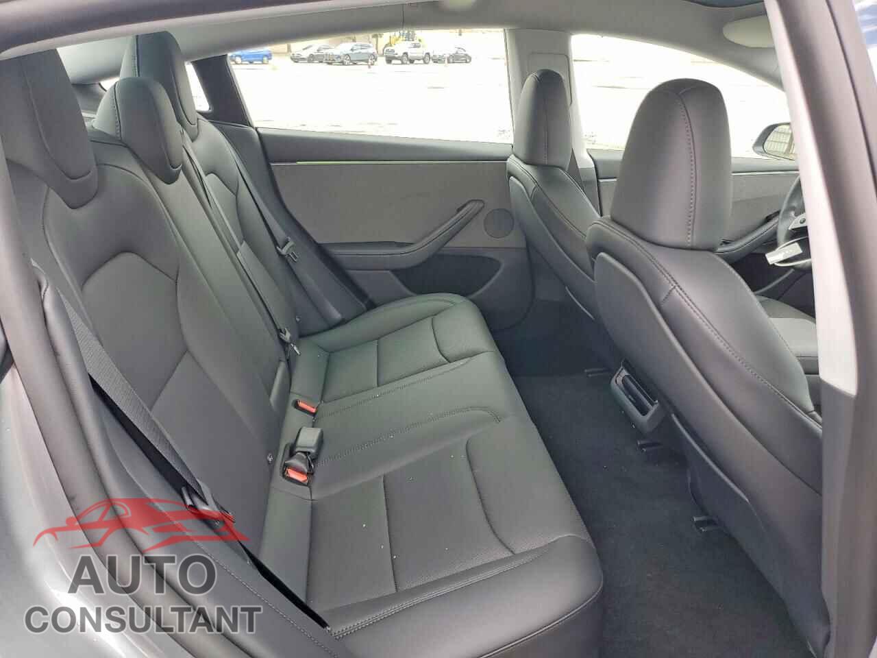 TESLA MODEL 3 2026 - 5YJ3E1EA3TF143018