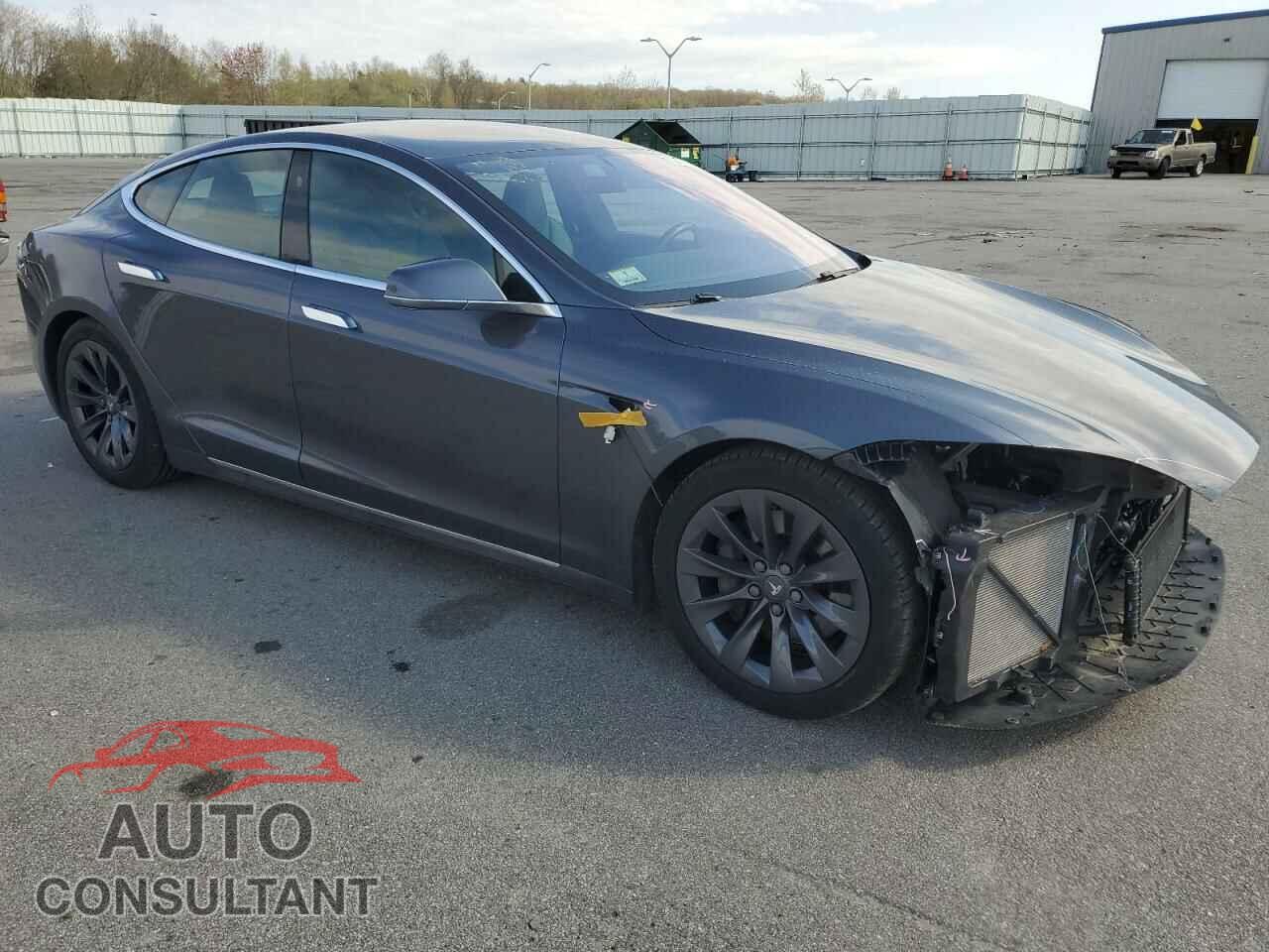 TESLA MODEL S 2019 - 5YJSA1E22KF338655
