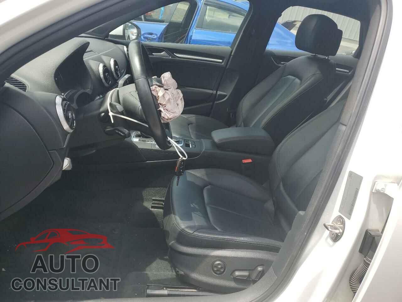 AUDI A3 2017 - WAUB8GFF3H1020963