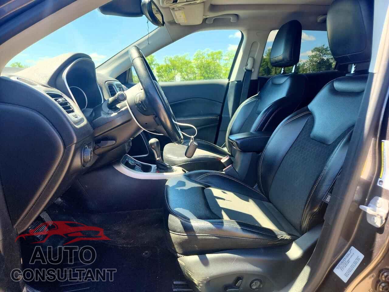 JEEP COMPASS 2017 - 3C4NJDBBXHT666175