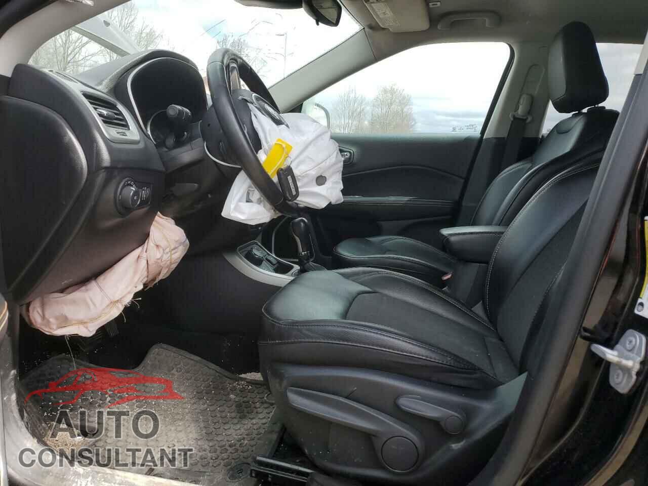 JEEP COMPASS 2019 - 3C4NJDBB5KT767907
