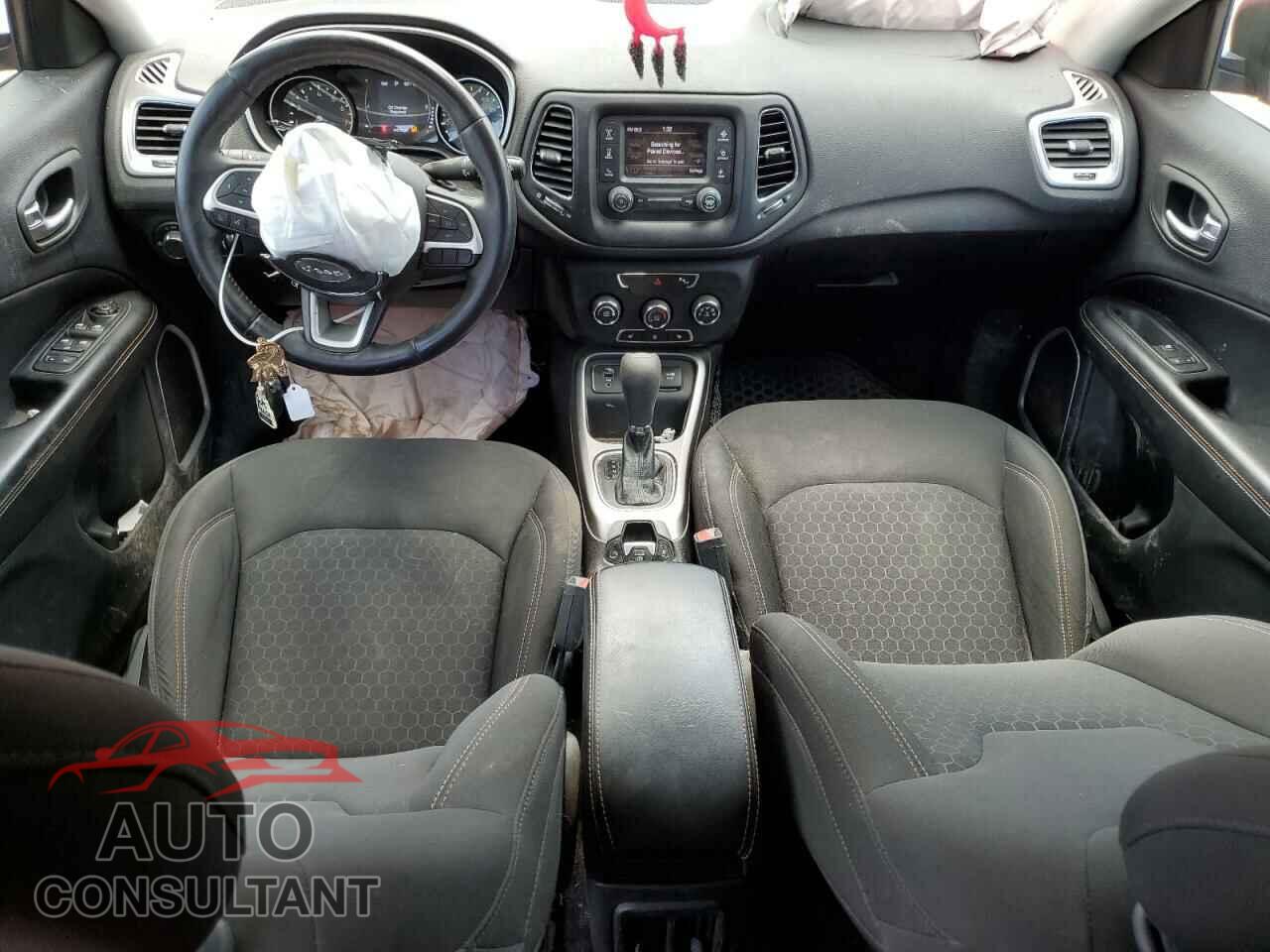 JEEP COMPASS 2017 - 3C4NJCAB0HT652202