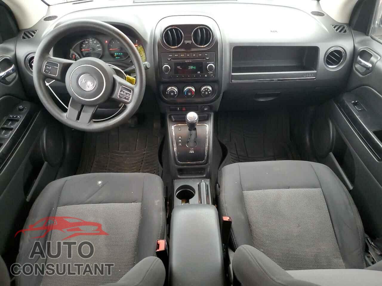 JEEP COMPASS 2011 - 1J4NT1FA2BD195169