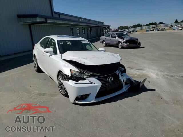 LEXUS IS 2014 - JTHBF1D21E5013048