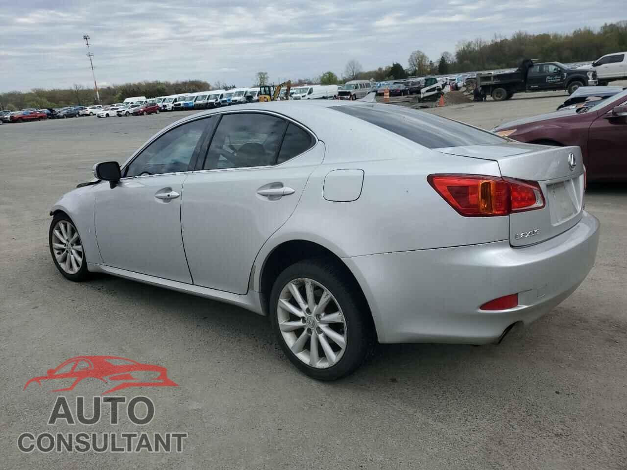 LEXUS IS 2010 - JTHCF5C2XA5043723