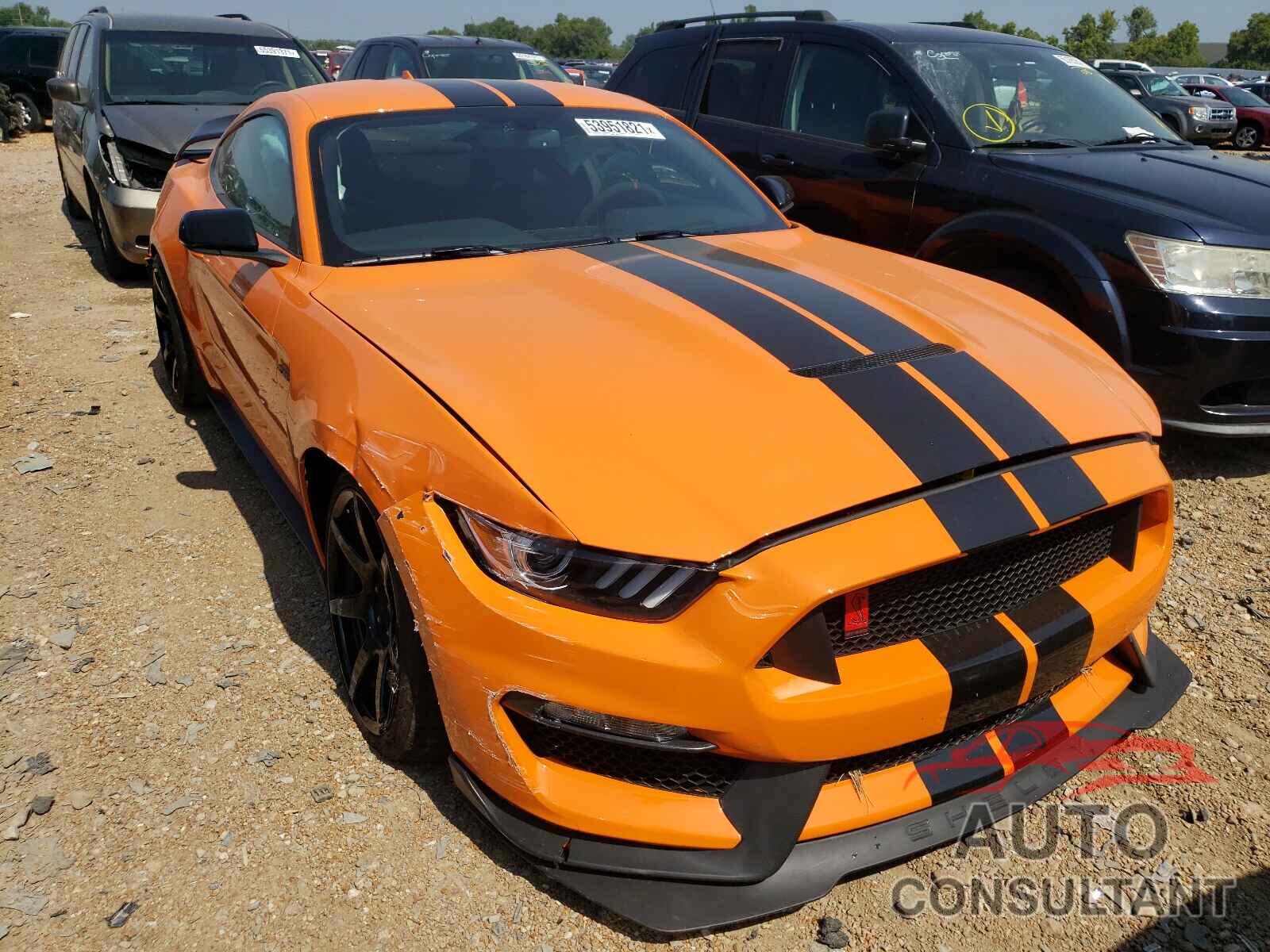FORD MUSTANG 2020 - 1FA6P8JZ2L5551495