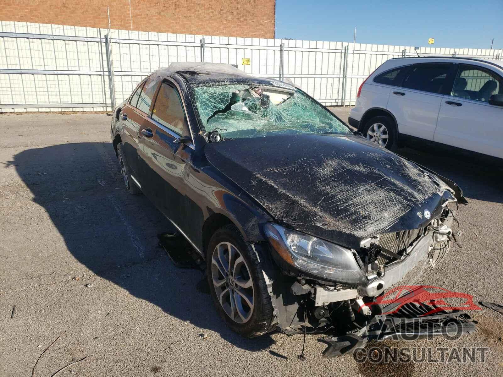 MERCEDES-BENZ C CLASS 2017 - 55SWF4KB0HU231121