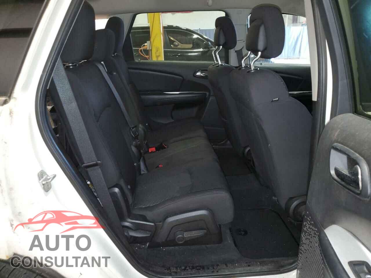 DODGE JOURNEY 2012 - 3C4PDCBG3CT360305