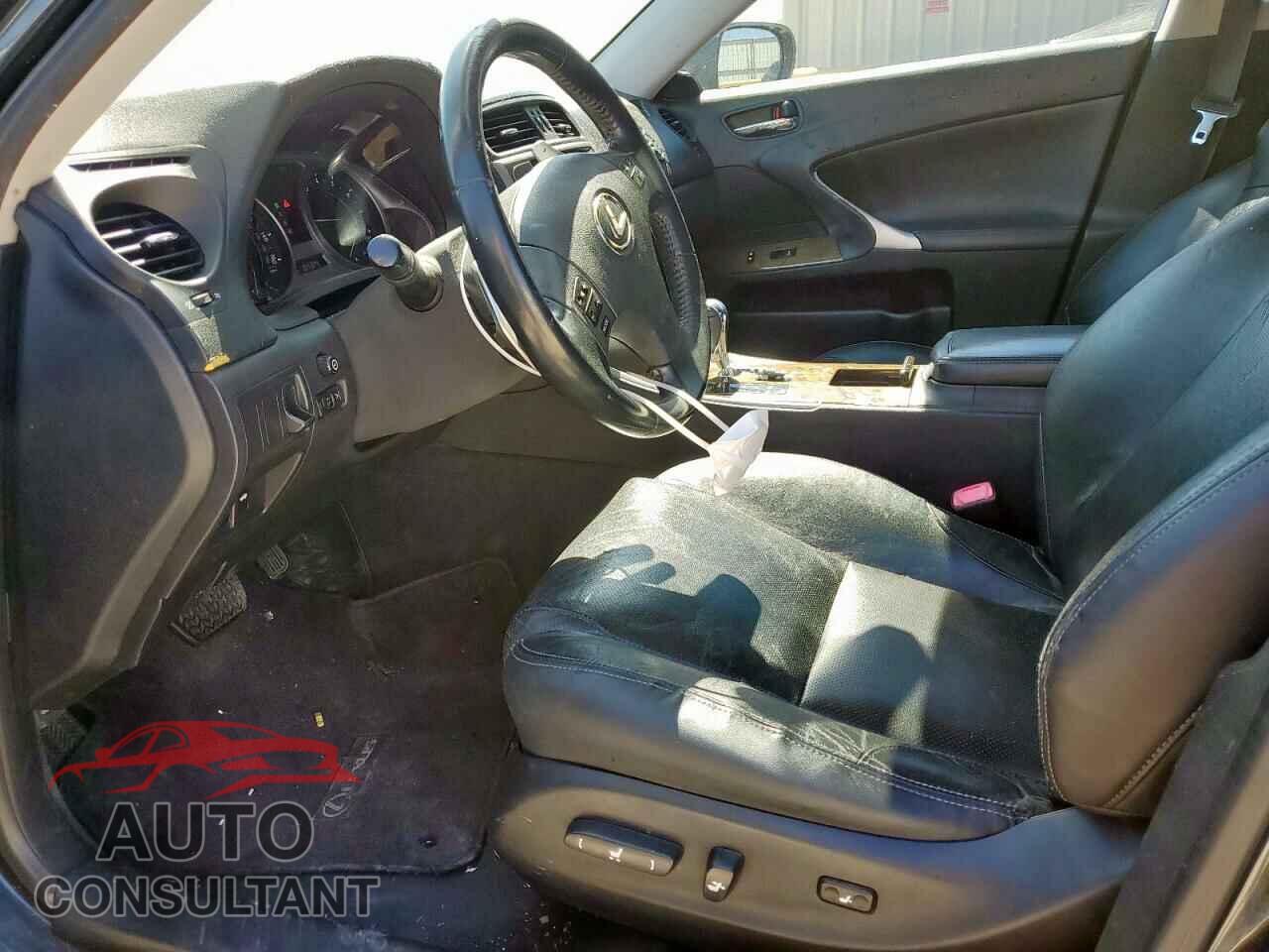 LEXUS IS 2010 - JTHBF5C23A5120217