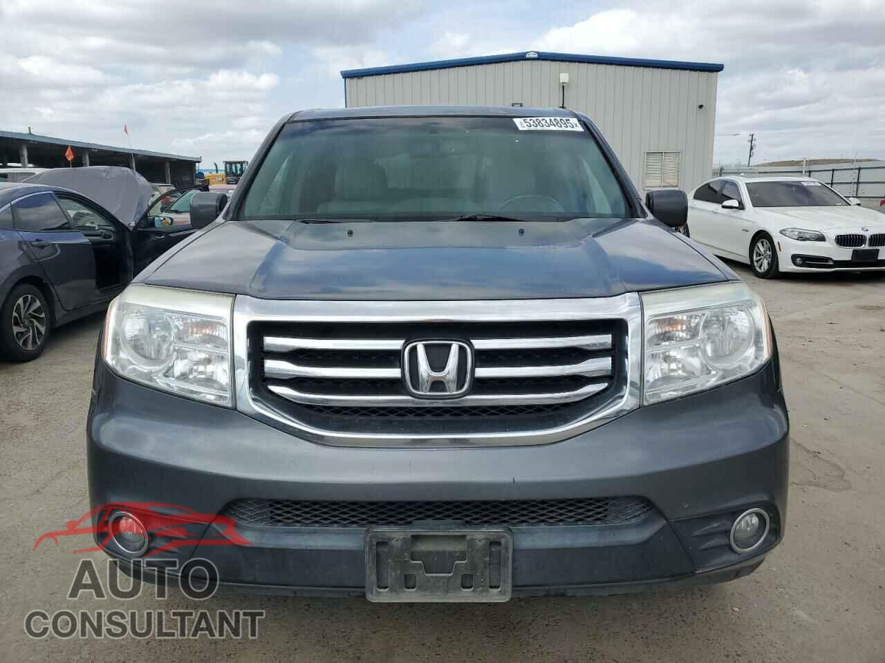 HONDA PILOT 2013 - 5FNYF3H52DB003539
