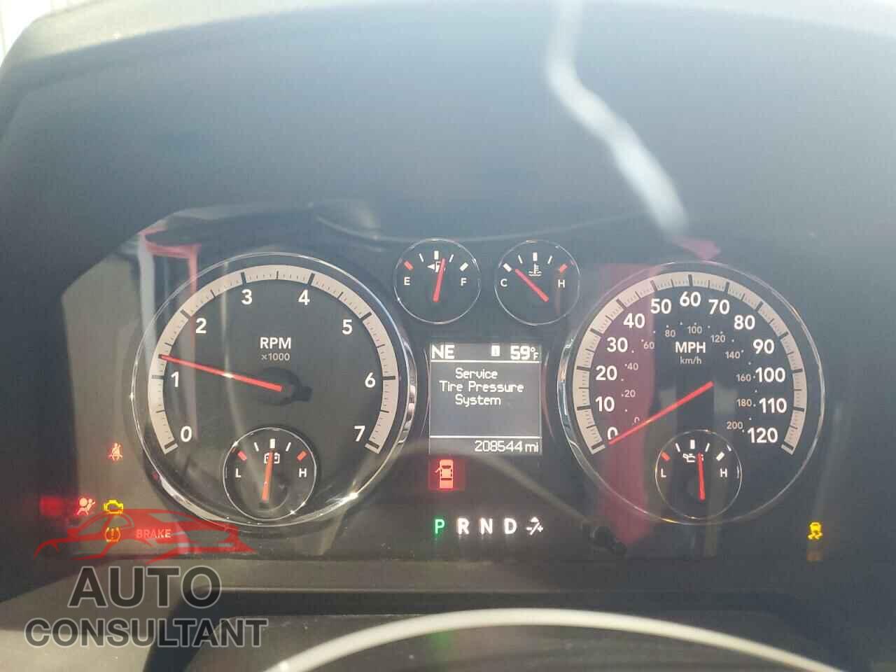 DODGE RAM 1500 2012 - 1C6RD7HT1CS198249