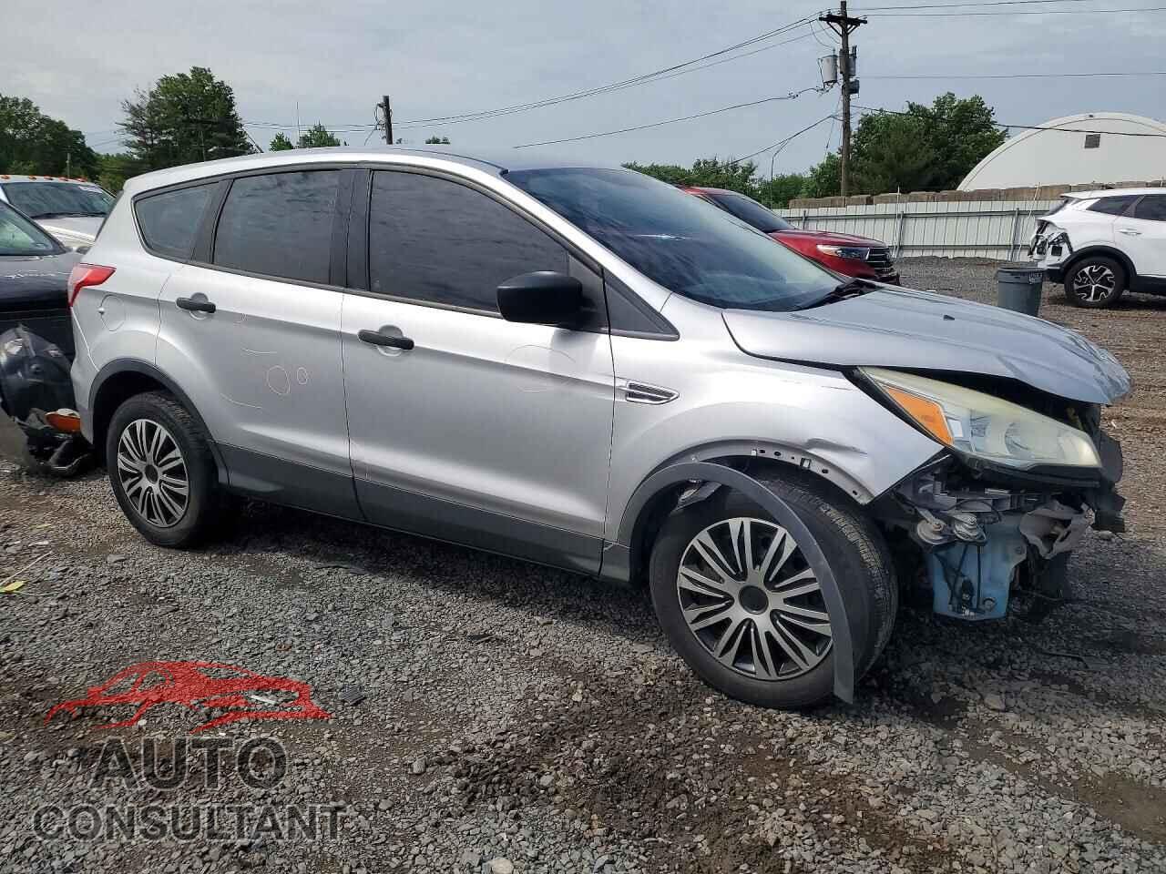 FORD ESCAPE 2016 - 1FMCU0F76GUB85658