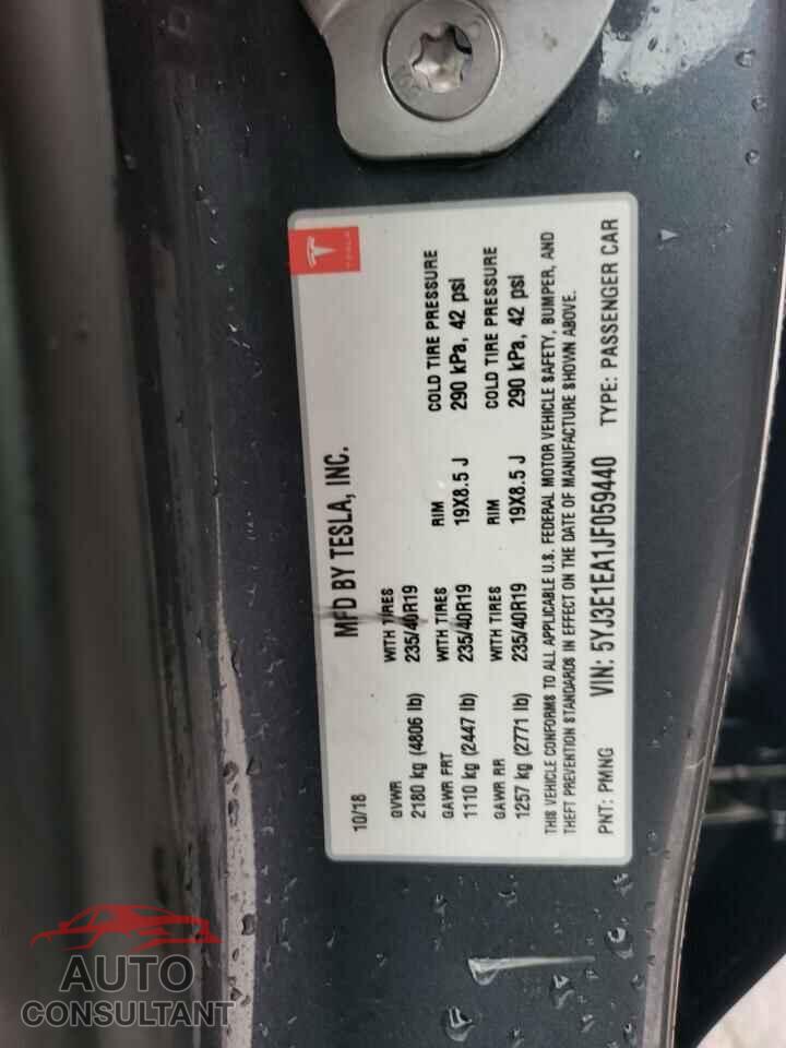TESLA MODEL 3 2018 - 5YJ3E1EA1JF059440
