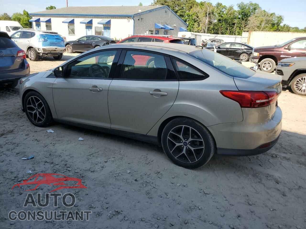 FORD FOCUS 2017 - 1FADP3H2XHL327106