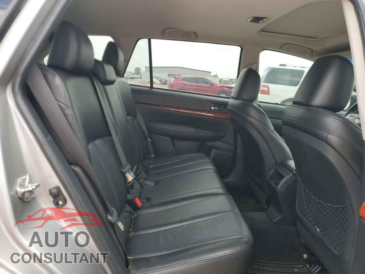SUBARU OUTBACK 2010 - 4S4BRBLC8A3349547