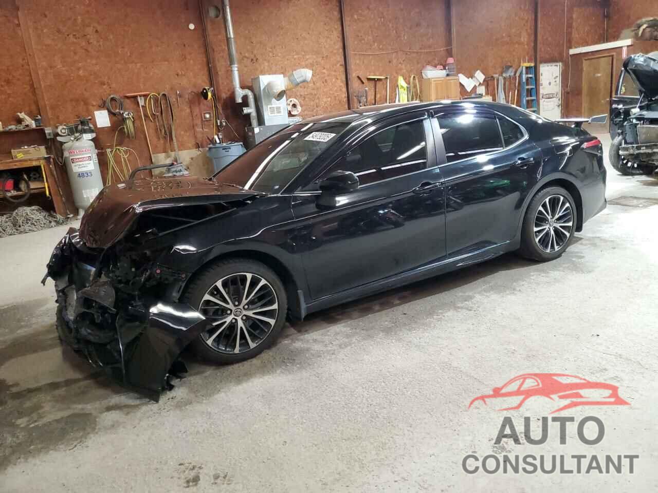 TOYOTA CAMRY 2018 - JTNB11HK0J3021945